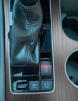 TOYOTA SIENNA HYBRID  (rezervace) - 20