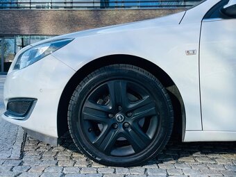 Opel Insignia 2.0CDTI 103kW MANUÁL LED NAVI VÝHŘEV SERVISKA - 20