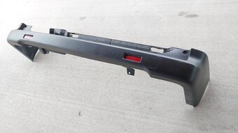 Nissan NV200 : Nárazník zadní - 20