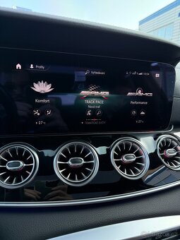 Mercedes benz AMG GT 43 4MATIC+ zaruka burmester - 20