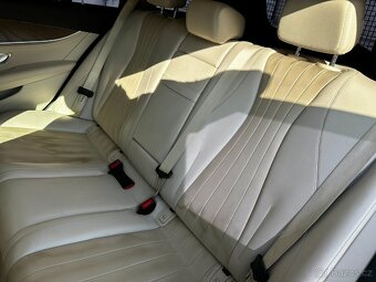 Mercedes-Benz E 220 d 4MATIC AllTerrain - 20