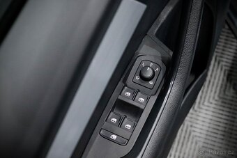 Škoda Karoq 1.0 TSI 85 kW DSG Ambition - 20