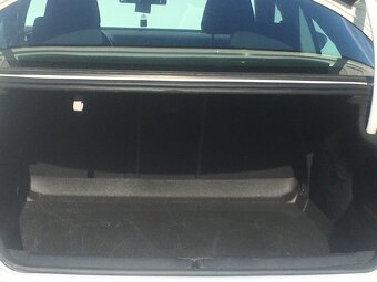 VW PASSAT CC 2.0Tdi 4Motion (4x4) 103kW Panorama TOP STAV - 20