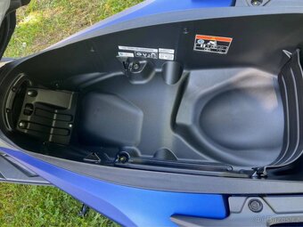 Prodám HONDA FORZA 125 ABS SMART TOP BOX - 20