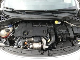 Peugeot 207 1.6 HDI SW panorama digi.klima - 20