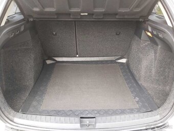 Seat Ibiza ST 1.6 TDi 77 kw, 2011, 1.majitel - 20