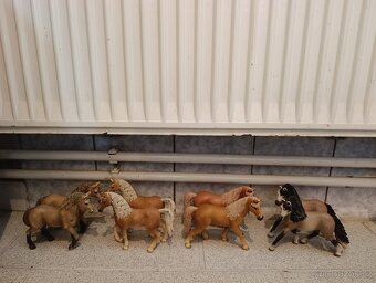 Schleich výprodej -30% 2/3 - 20