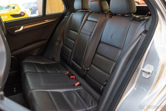 Mercedes-Benz C trieda Kombi 63 AMG - 20