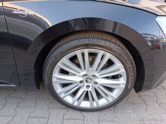 Škoda Superb 3 Combi L&K 2.0 TDI 140kW DSG Matrix Tažné DCC - 20