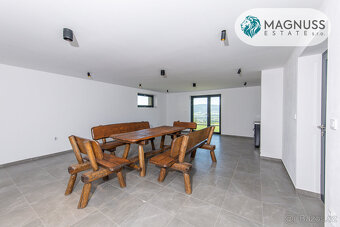 Prodej, rodinný dům 7+2, 1194 m2, Dolní Lomná - 20