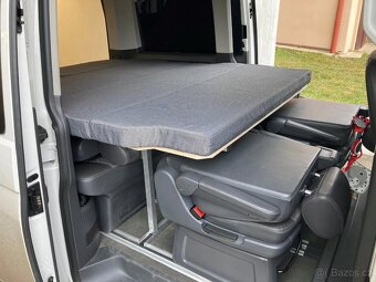 Campingová vestavba Czcamper XL do dodávky - 20