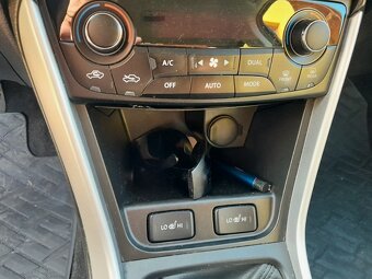 Suzuki S-Cross 1,6 VVTI, 4x4, max. výbava, nová v CZ - 20