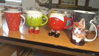 Sbírka porcelánových a keramickych hrníčků - 20