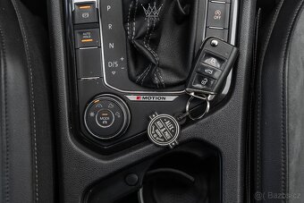 Volkswagen Tiguan 2.0 TDI 140KW 4MOTION R-Line DSG - 20