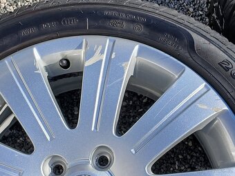 Kompletní zimní orig alu Škoda Superb 205/50/17 vzorek 7mm - 20