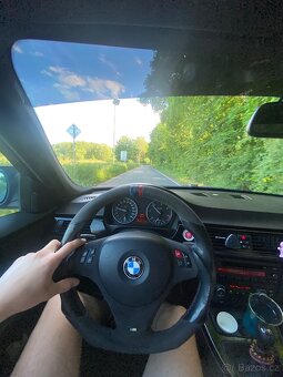 BMW e90 - 20