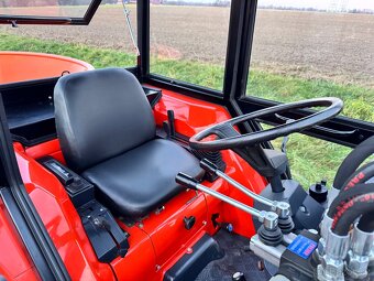 Malotraktor KUBOTA GL23 vyhřívaná kabina • radlice + sypač - 20