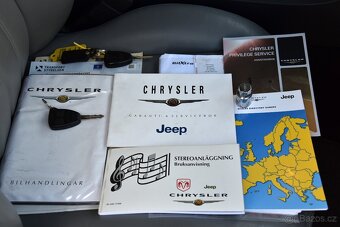 Chrysler 300C 5.7 V8 HEMI TOURING,KŮŽE,XEN,ALU20,KLIMA,TEMP - 20