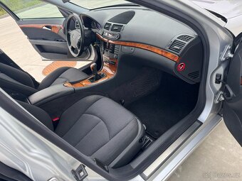 Mercedes Benz W 211 E 240 Nová STK najeto or. 1810000 - 20