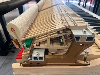 Klavír Samick se zárukou 2 roky. Doprava zdarma, - 20