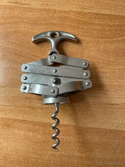 Sběratel nabízí staré vývrtky - 20