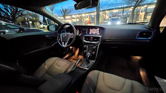 Volvo V40, CC D3 NEZ.TOPENÍ, bez adblue systému - 20