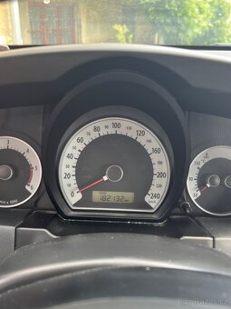 Kia cee'd, 1. generace - 20
