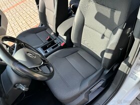 VW Golf VII 1.6 tdi 77kw 8/2014 97000km nová STK a servis - 20