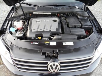 VW Passat 2.0 TDI 130 KW,Xenon,Navi.R.V.07/2014 Zachovalé - 20