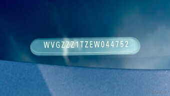 VW Touran 1.6 TDI, r. 2014, 245 tis. km, 2. majitel - 20
