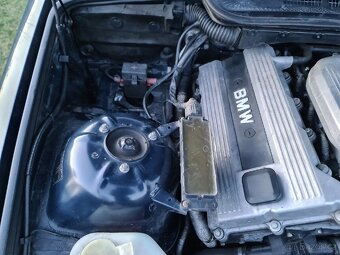 BMW E36 coupe 1.8 iS 105 kw - 20