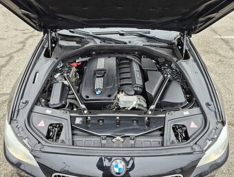 BMW 528i F11- M-PAKET-MANUÁL-190KW-84TIS.KM-6-VÁLEC-TOP STAV - 20