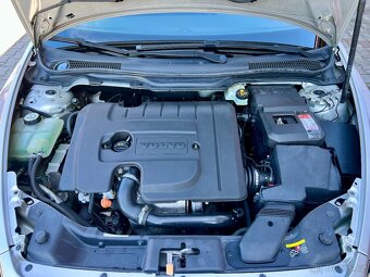 VOLVO V50 1,6 D2 / KLIMA / 2010 - 20