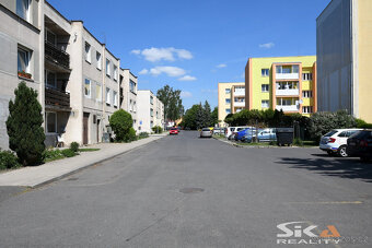 prodej bytu 3+1 s lodžií, 66 m2 + 7 m2 - Černčice - 20