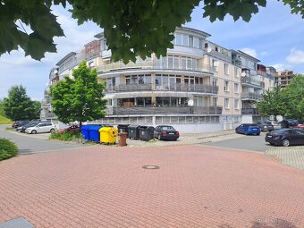 Prodej bytu 4+kk s terasou 99 m² - 20