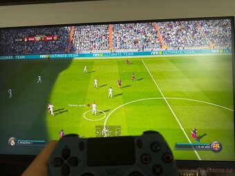 Sony PlayStation 4 1TB Uncharted 4 Limited Edition - 20