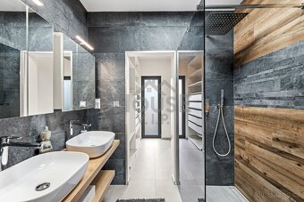 Pronájem rodinného domu 201 m², Králův Dvůr - Levín - 20