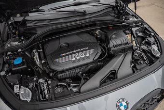 BMW M135i xDrive Performance, ČR, DPH - 20