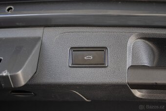 Volkswagen Passat Variant 2.0 TDI R-Line DSG/ AJ NA SPLÁTKY - 20