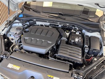 Škoda Superb 2,0 TSI SCOUT - 20