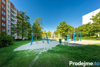 Prodej bytu 3+1, 84 m2 - Zárubova, Praha - Kamýk - 20
