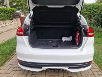 FORD FOCUS ST - 20
