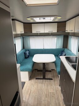 Dethleffs C’go 495 ~ francouzská postel - 20