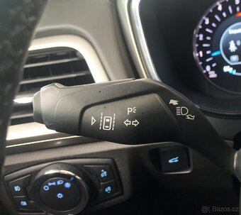 Ford Mondeo Vignale 2,0Ecoblue AWD AT, ČR - 20