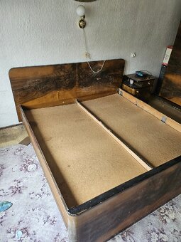 Daruji za odvoz  skříně,stůl, sporák, postel,komodu - 20