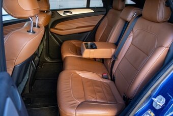 Mercedes-Benz GLE 400 4MATIC AMG - 20