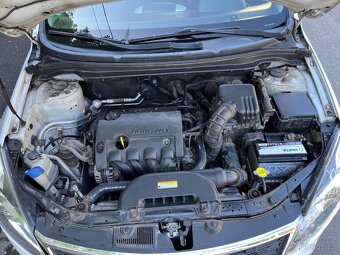 KIA Ceed 11/2010 facelift 1.4 16V CVVT 66kW - 20