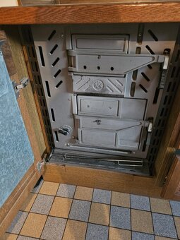 Masivní kuchyňská linka z Německa se spotřebiči - 20