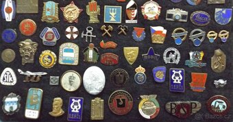 odznaky - různé druhy - 20