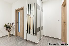 Prodej byty 4+kk, 205 m2 - Brno - Žebětín, ev.č. 15460 - 20
